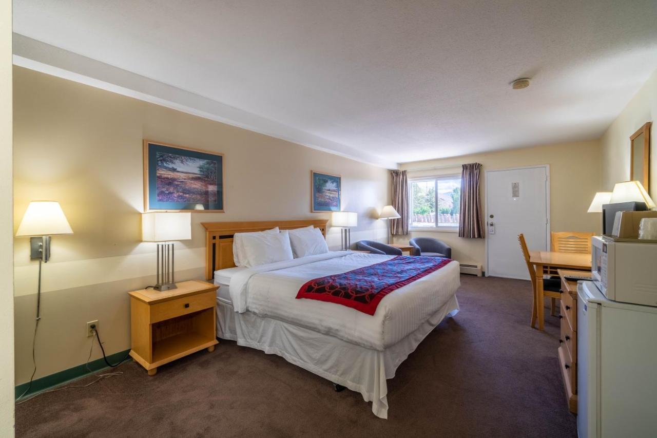 Canada'S Best Value Desert Inn & Suites Cache Creek Dış mekan fotoğraf