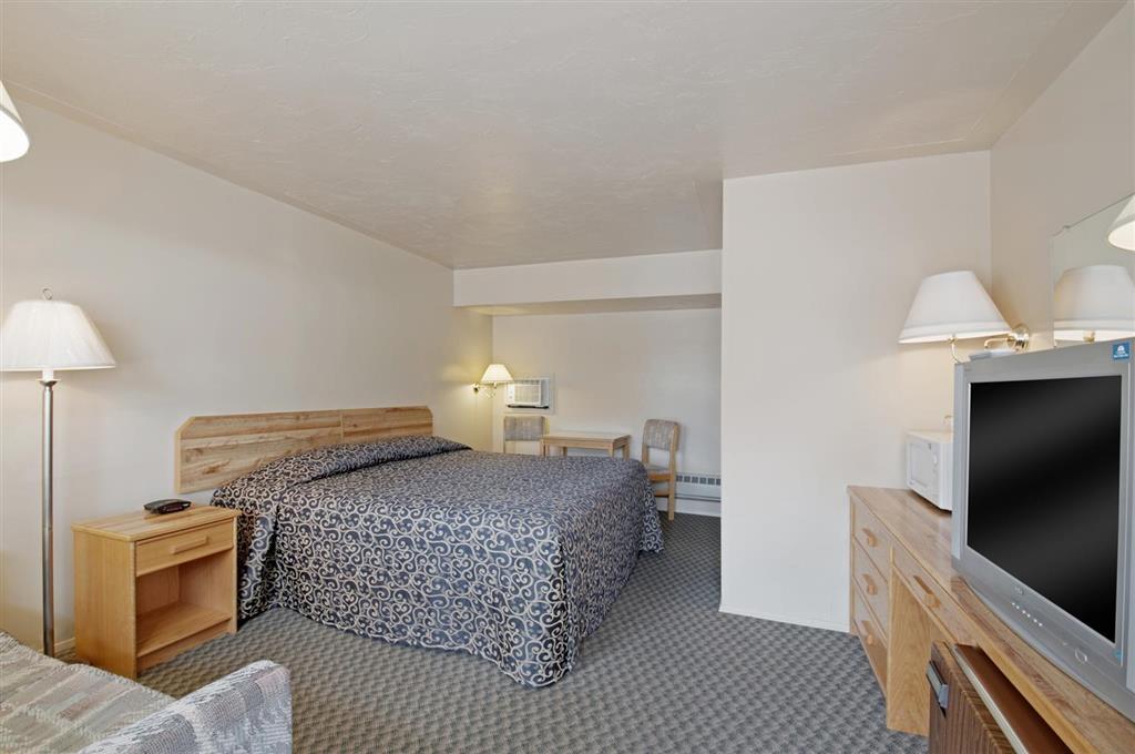 Canada'S Best Value Desert Inn & Suites Cache Creek Oda fotoğraf