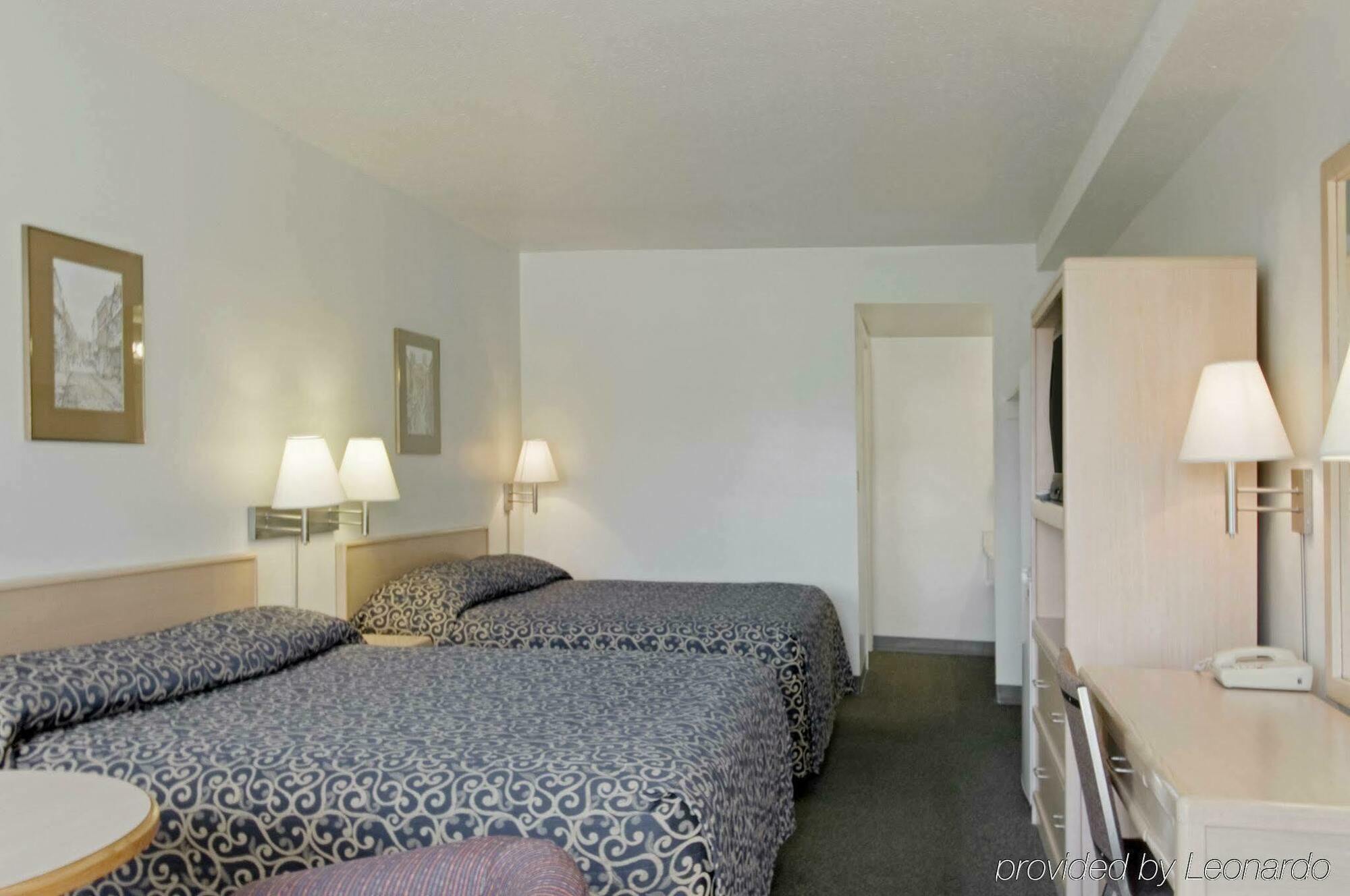 Canada'S Best Value Desert Inn & Suites Cache Creek Dış mekan fotoğraf